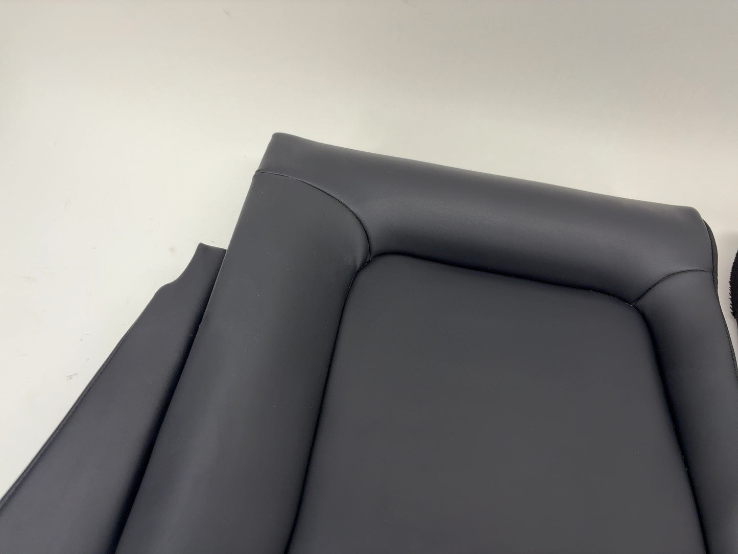 2021 Tesla Model Y 3rd Row Lower Seat Cushion 7 Seater 1494242-00-B