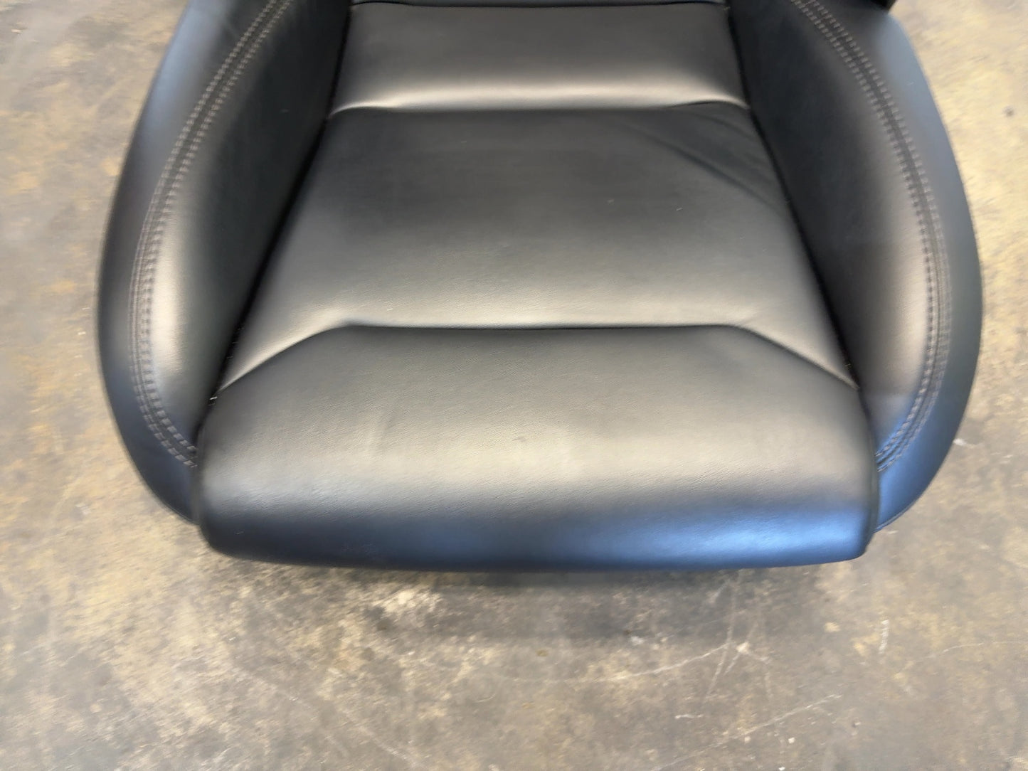 2019 Tesla Model S Front Right Seat Assembly 9876536-02-A