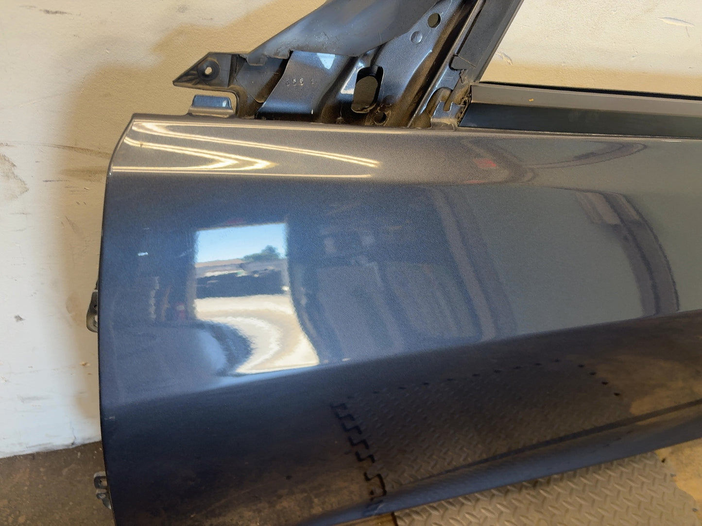 2018-2023 Tesla Model 3 Front Left Door Shell 1081421-E0-C