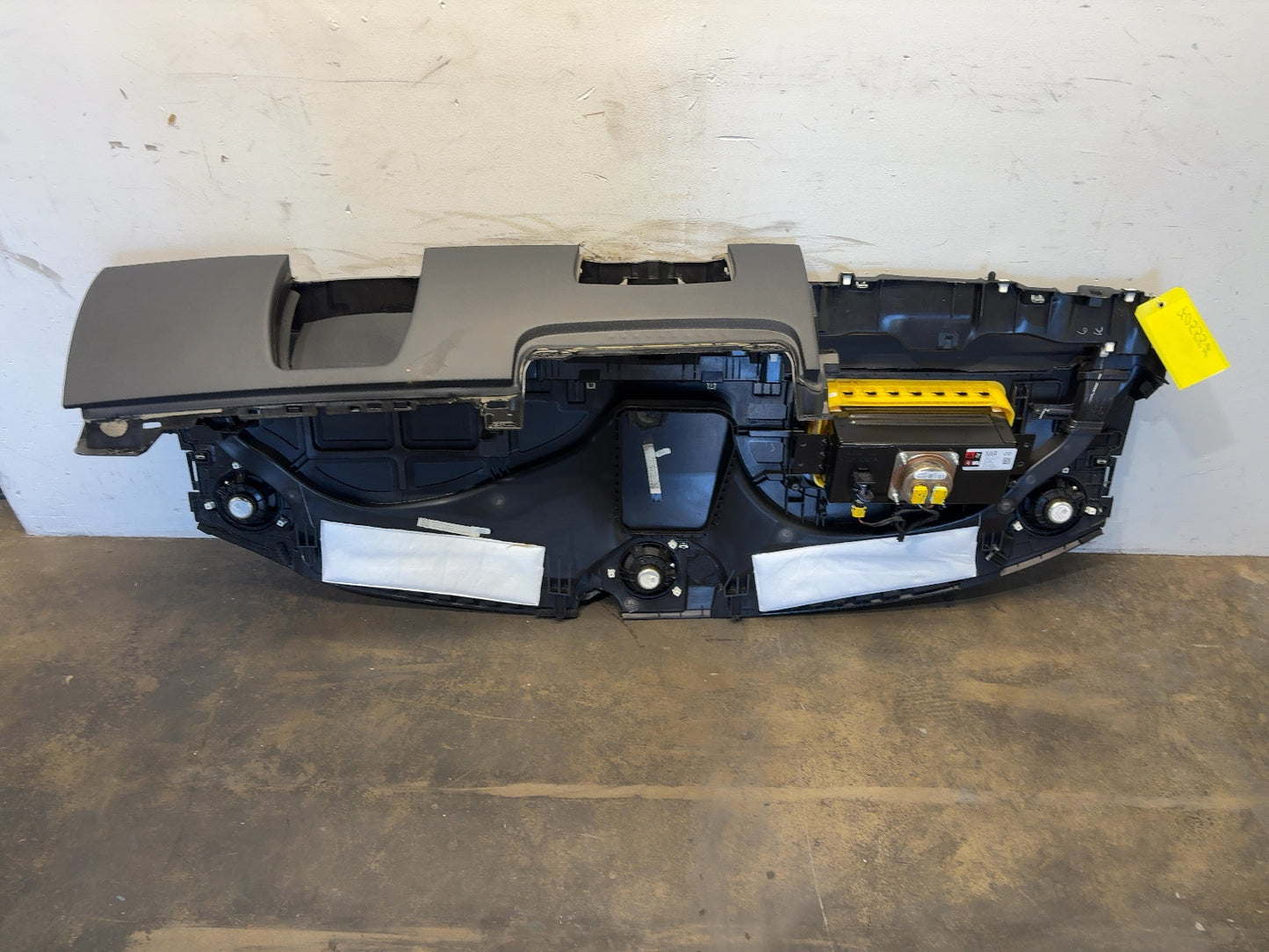 2020-2025 Tesla Model 3 Dash Panel With Airbag 1077823-00-G