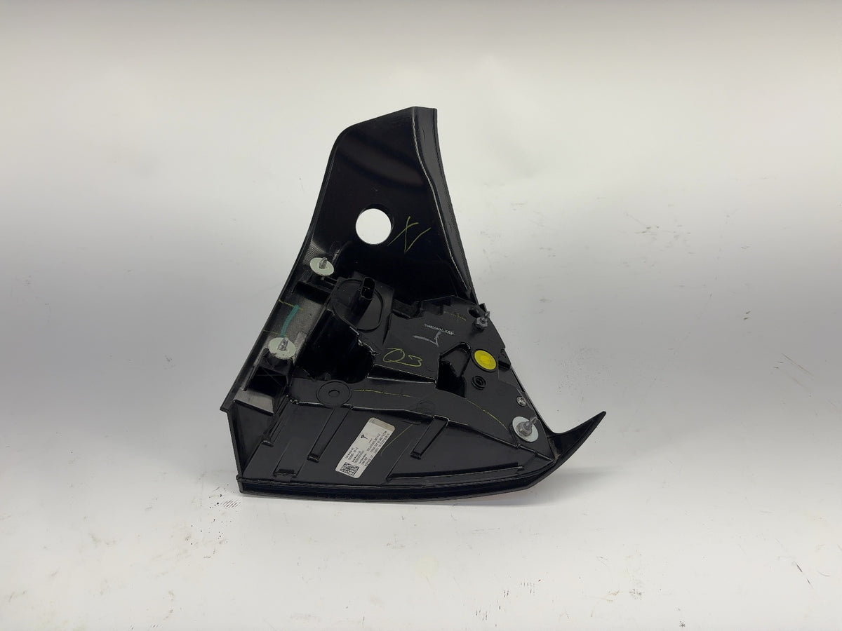 2021-2025 Tesla Model 3 Left Tail Lamp Quarter Mounted Global 1502086-00-D