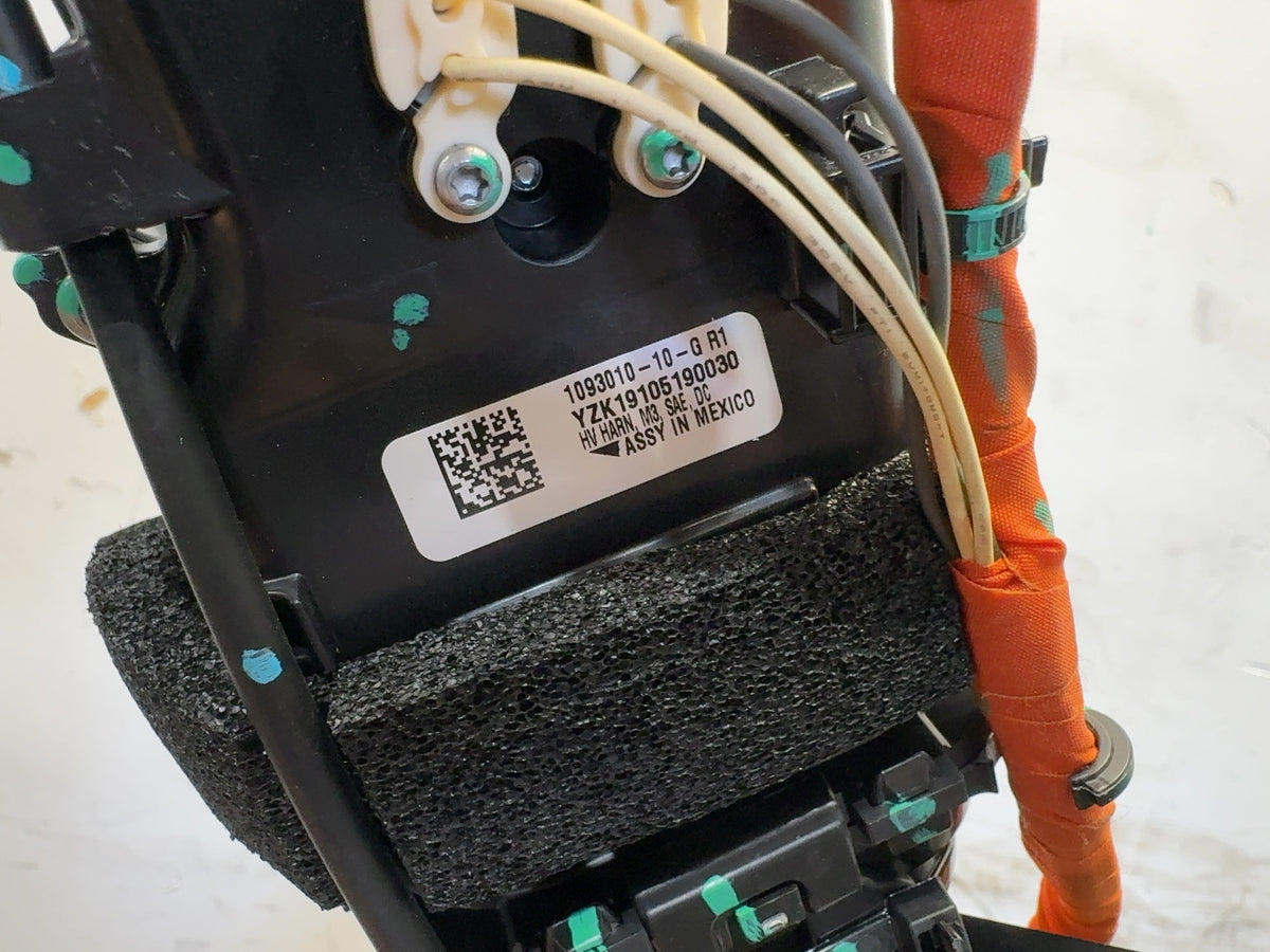 2019 Tesla Model 3 Charge Port Assembly 1093010-10-G