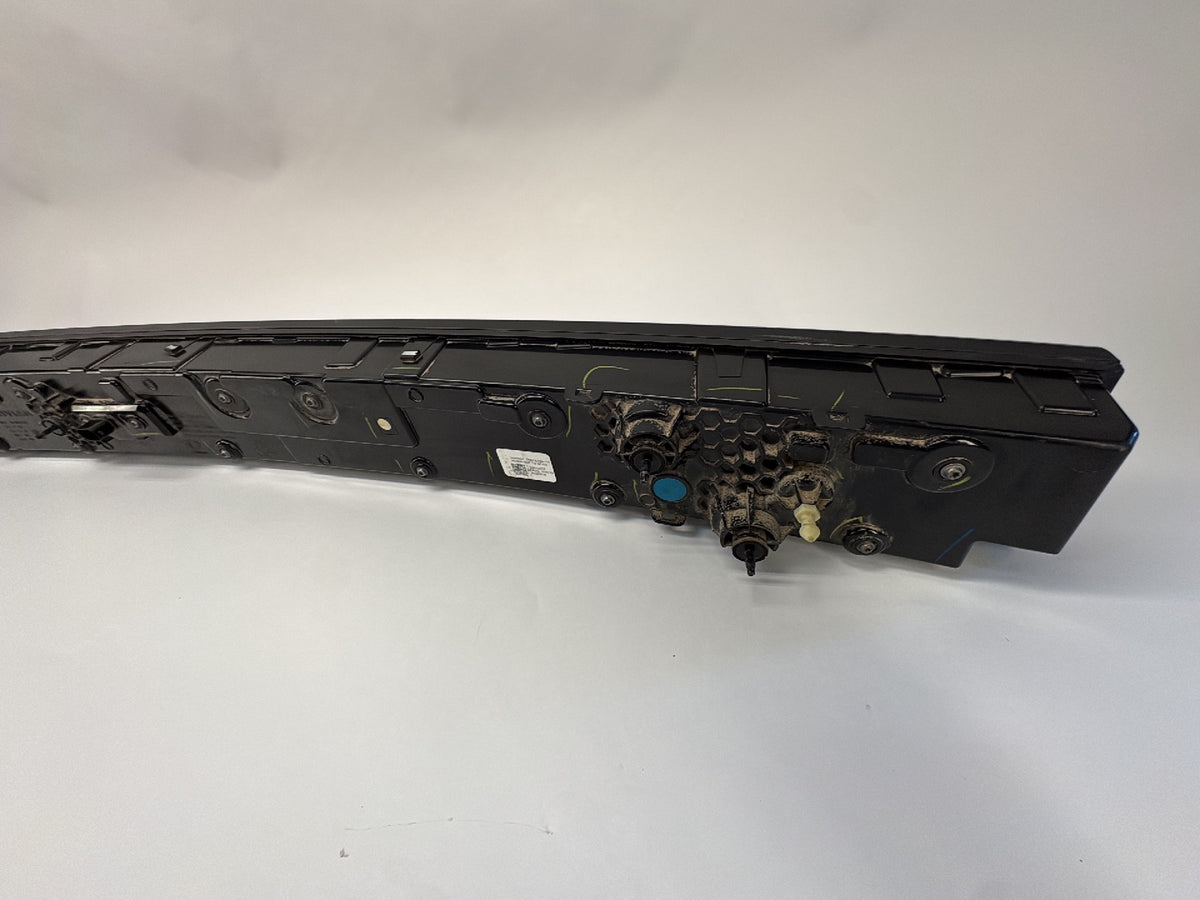 2023-2024 Rivian R1T Tailgater Lamp PT00000470-M