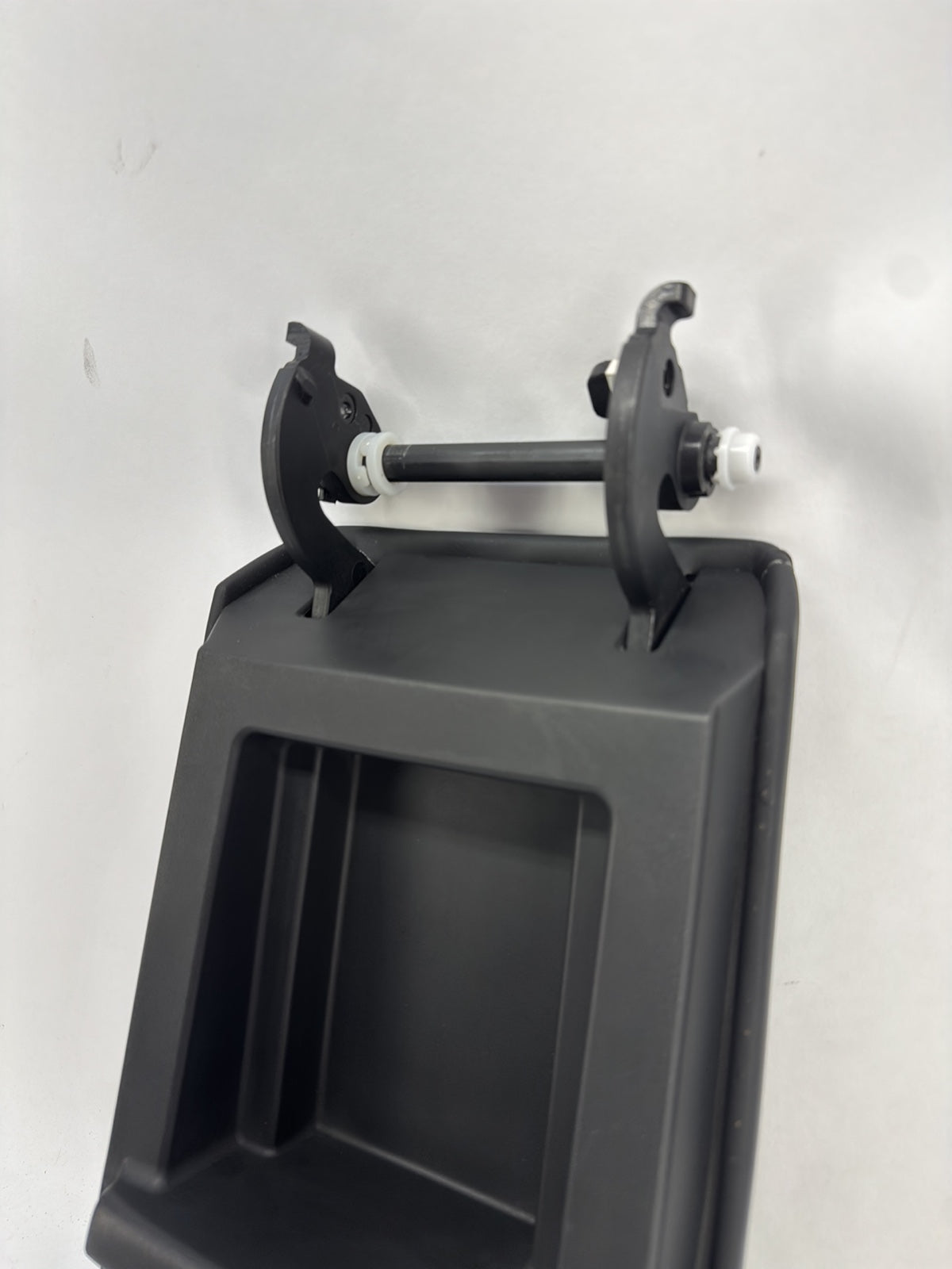 2021 Tesla Model Y Console Armrest 1582886-00-A