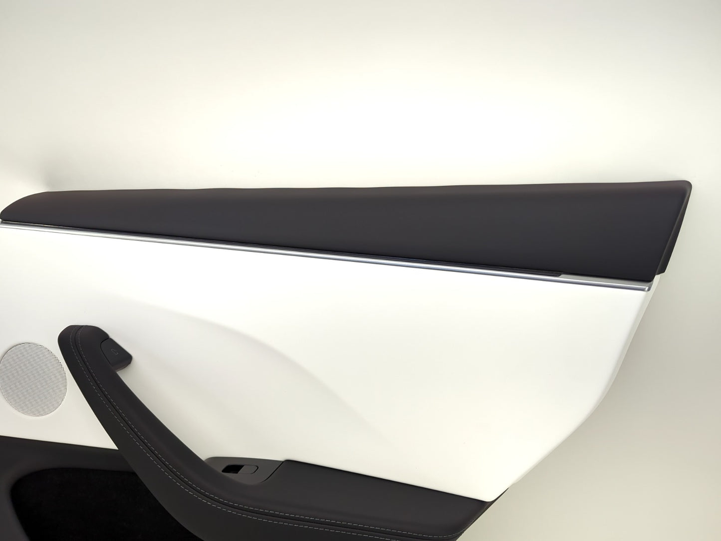 2024 Tesla Model 3 Rear Right Door Panel 1776482-20-C