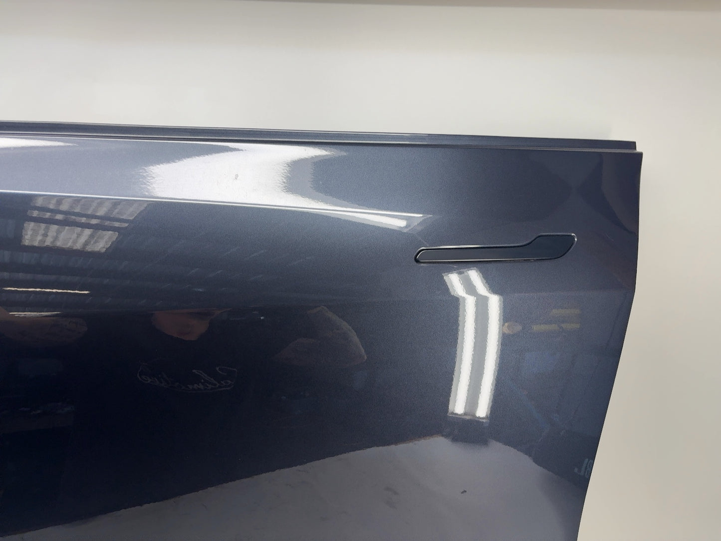 2020-2025 Tesla Model Y Front Left Door Shell 1505460-E0-A
