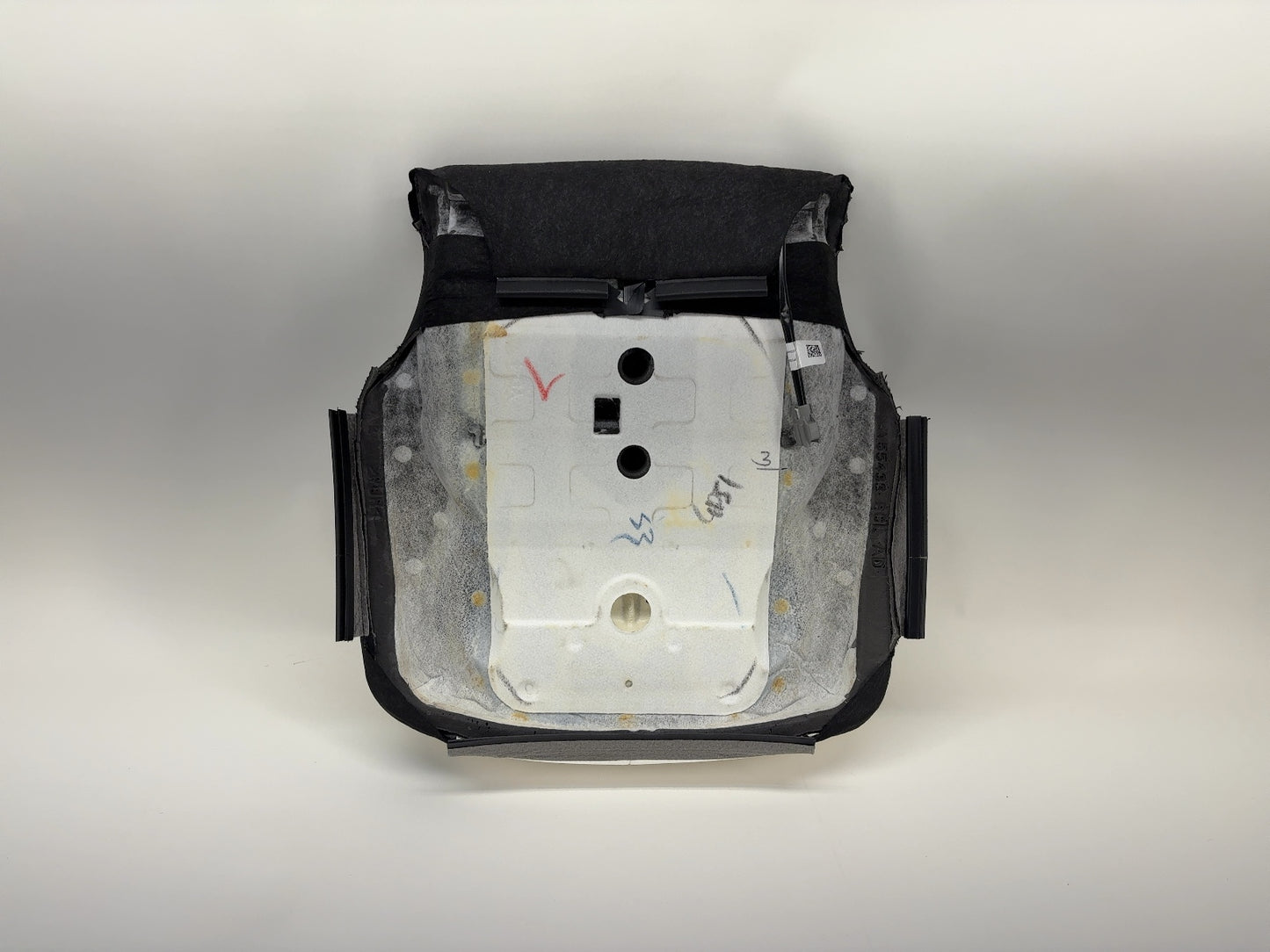 2025 Tesla Model Y Juniper Driver Seat Lower Cushion White 2048708-02-C