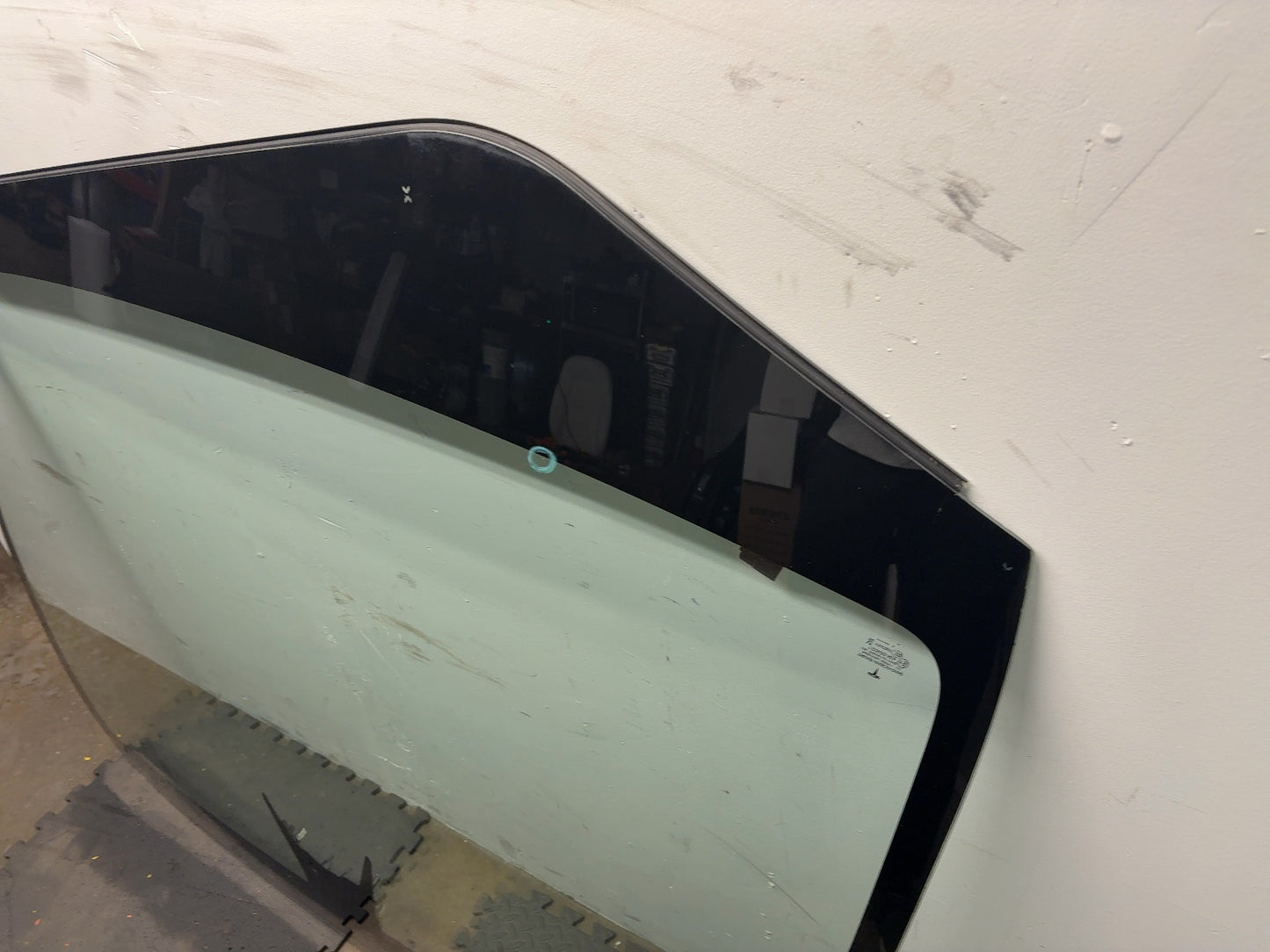 2022 Tesla Model Y Windshield 1533237-00-J