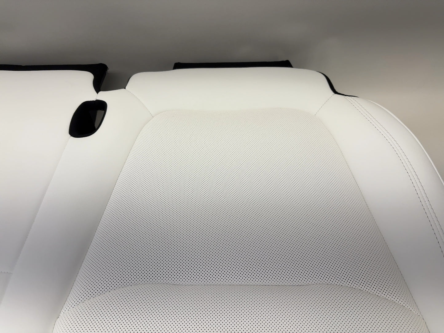 2026 Tesla Model Y Juniper Second Row Seat Cushion White 2000040-F2-A