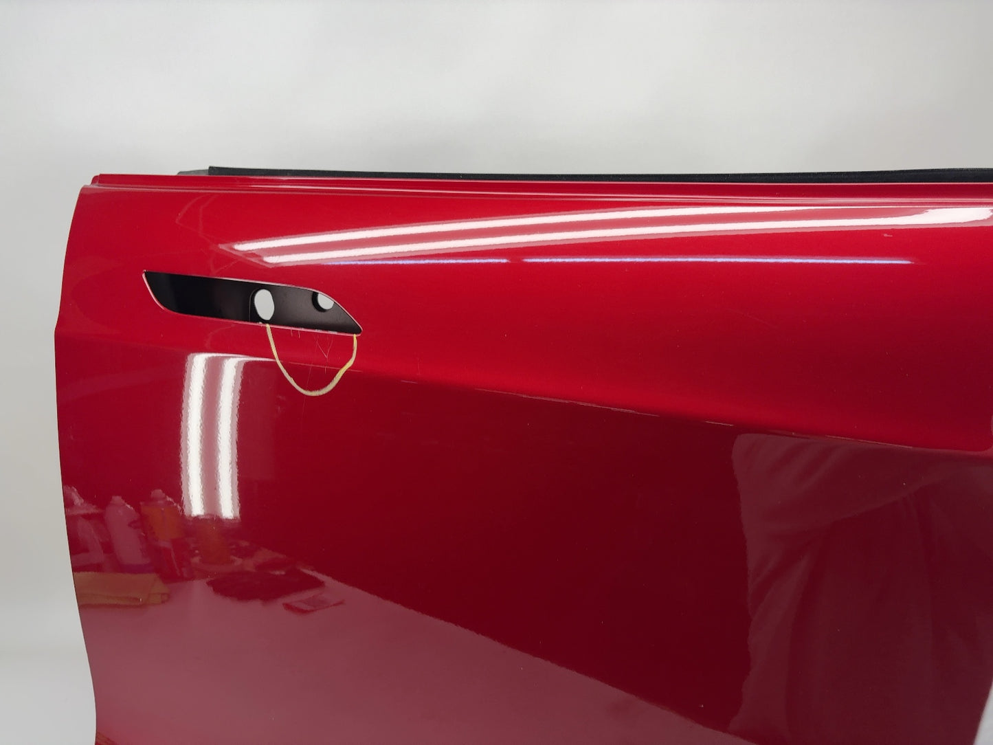 2015 Tesla Model S Front Right Door Shell 6006622-E0-H