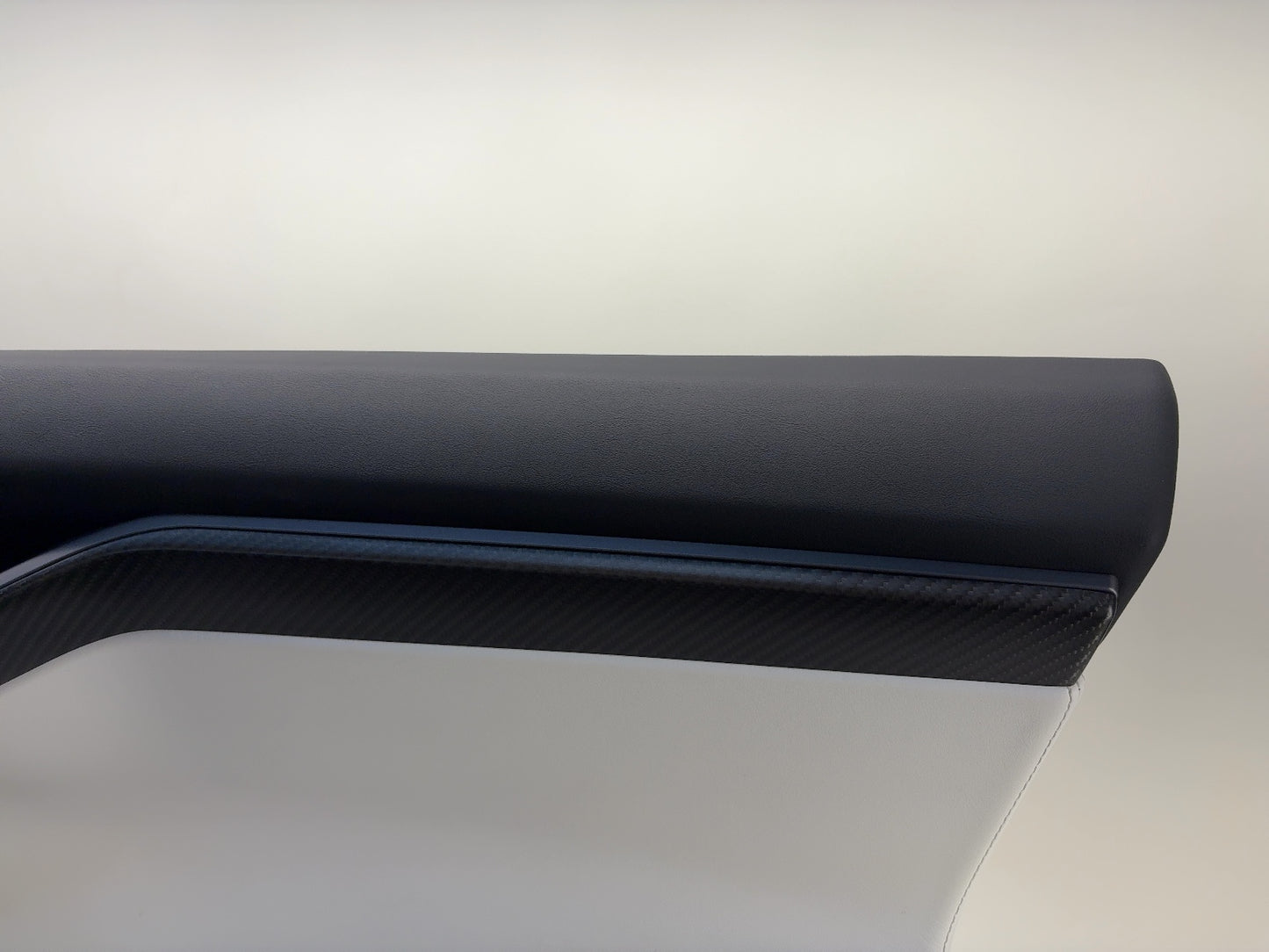 2019 Tesla Model X Front Right Door Panel 1055483-18-L