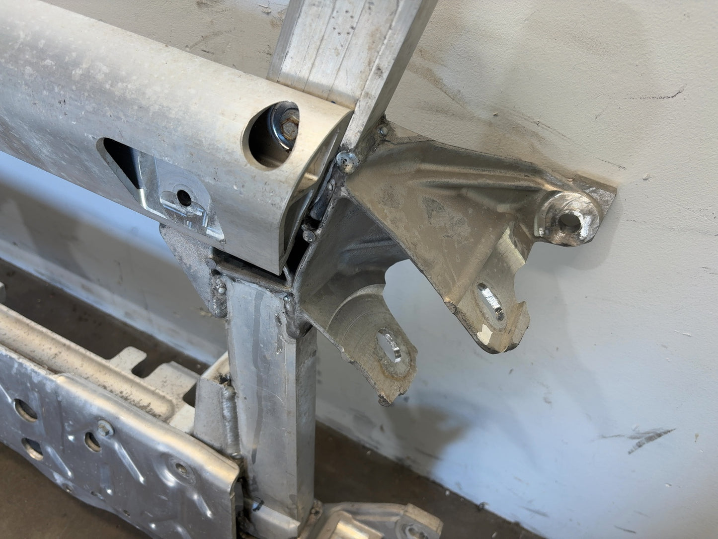 2019 Tesla Model X Front Subframe 1027579-00-F