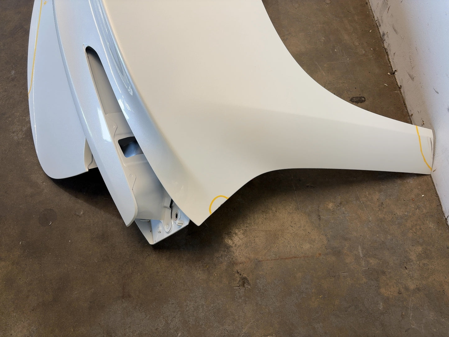 2024-2025 Tesla Model 3 Highland Trunk Lid Shell 1714928-E0-B