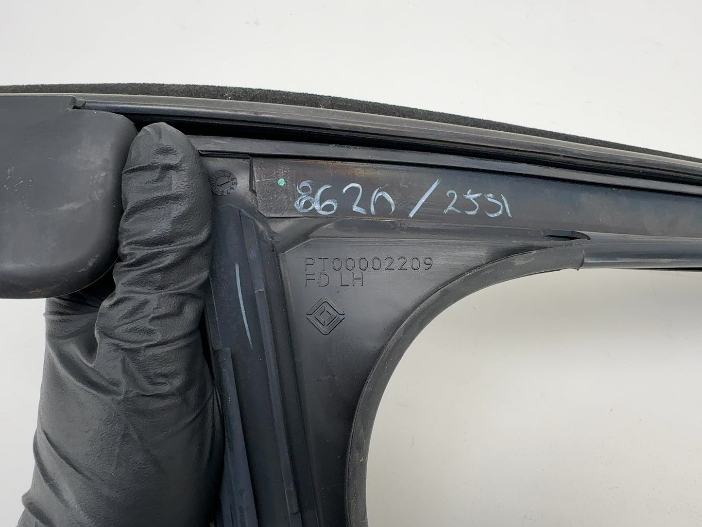 2023 Rivian R1S R1T Front Left Door Rubber Seal PT00002209-A