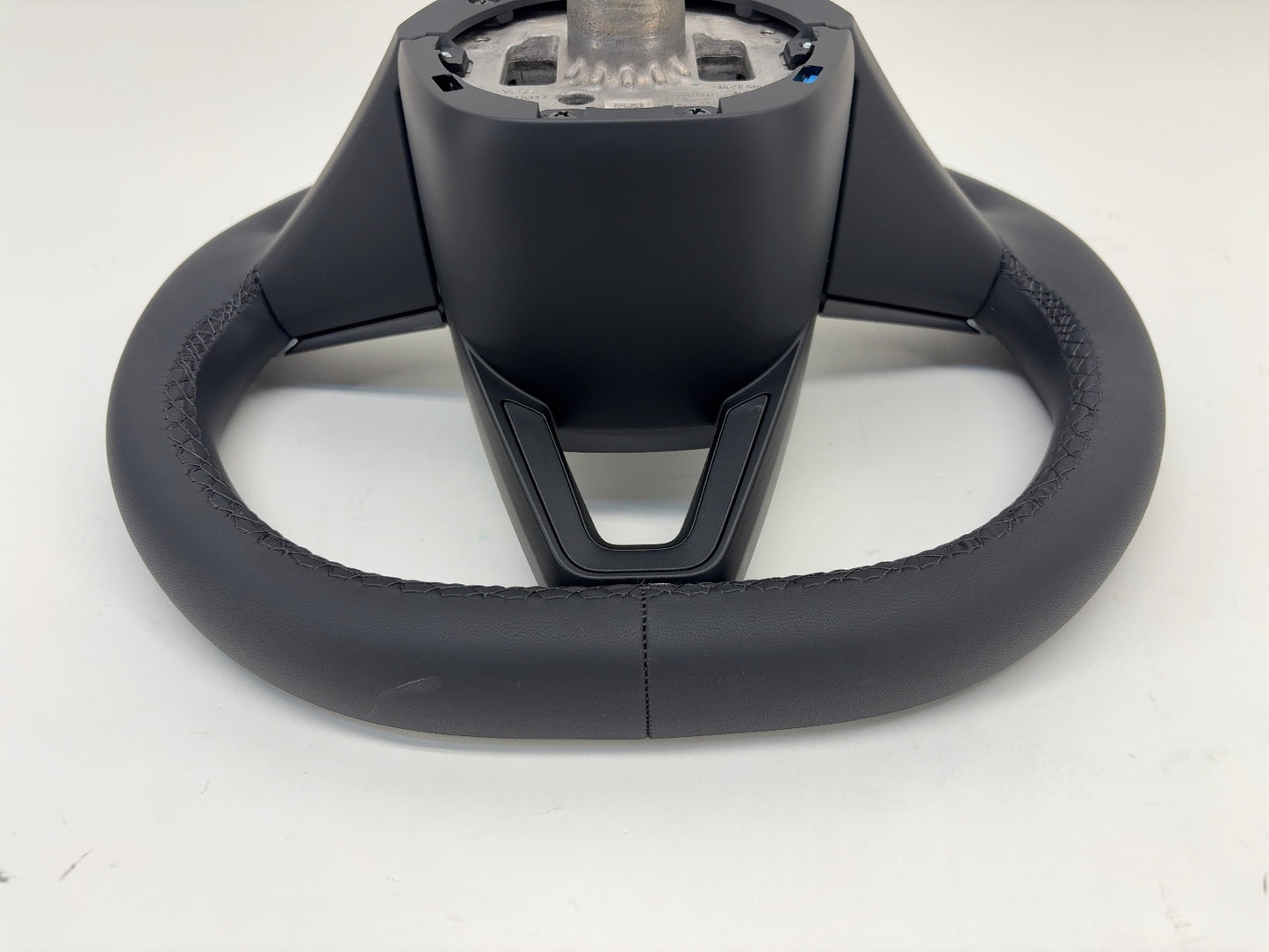 2026 Tesla Model Y Juniper Steering Wheel Pur Leather 2003660-00-F