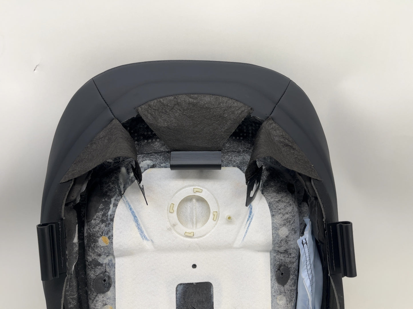 2025 Tesla Model 3 Highland Front Right Seat Upper Cushion 1964745-01-F