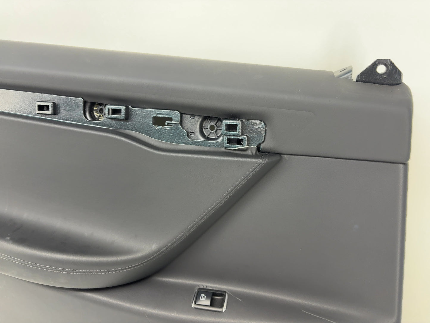 2018 Tesla Model X Rear Left Door Panel Black 1058003-21-I