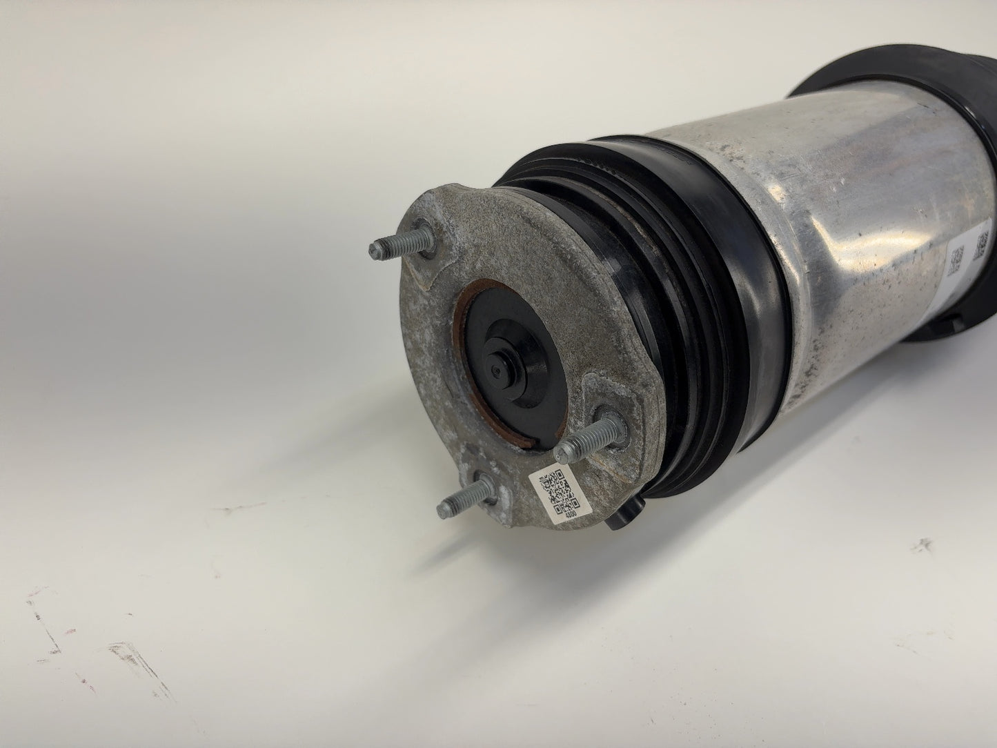 2019 Tesla Model X Rear Right Air Shock 1027067-00-C