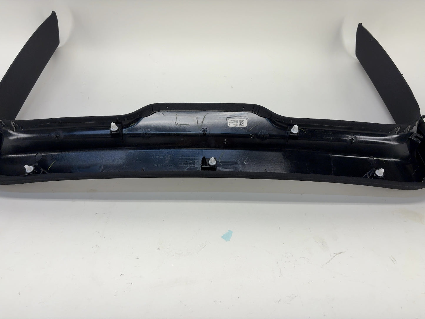 2026 Tesla Model Y Juniper Liftgate Upper Trim 1935503-50-F