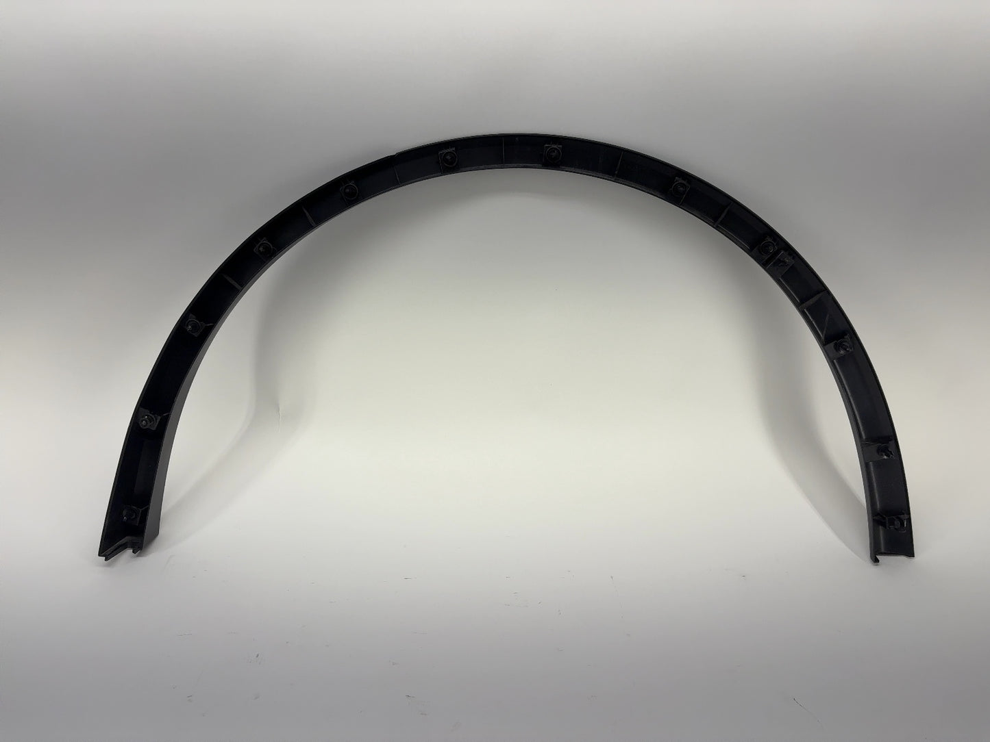 2026 Tesla Model Y Juniper Rear Fender Garnish Right 1937596-00-D