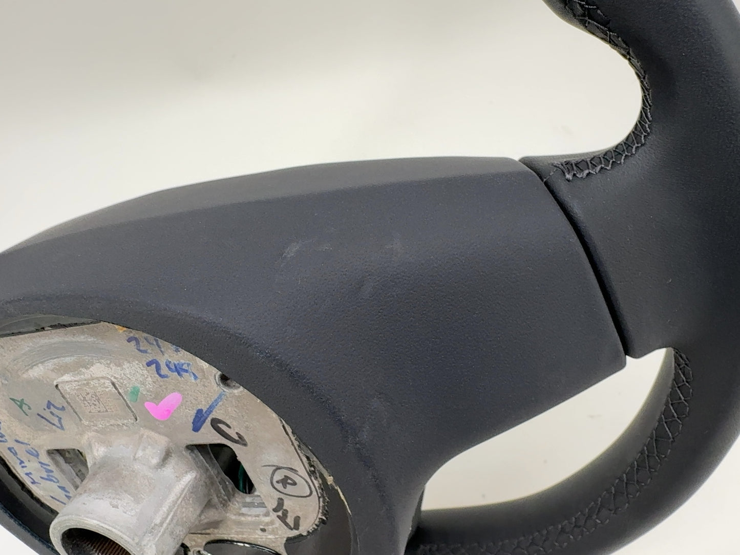 2023 Tesla Model S Steering Wheel 1607880-00-G