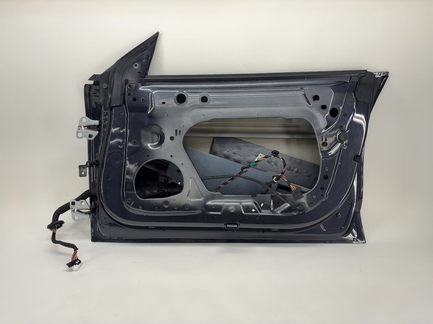 2024-2025 Tesla Model 3 Highland Front Right Door Shell 1751846-E0-A