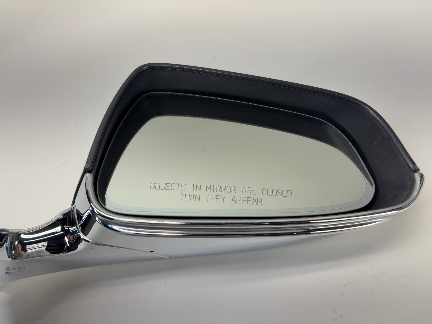 2015 Tesla Model S Front Right Door Mirror Assembly 1041318-00-A
