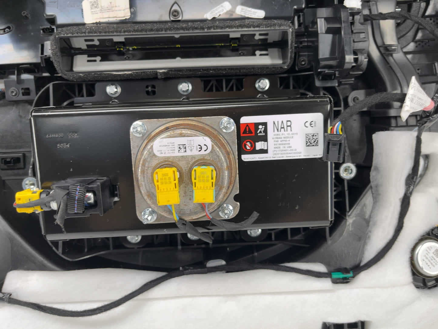 2024-2025 Tesla Model 3 Highland Dash Instrument Panel With Airbag 1774464-25-F