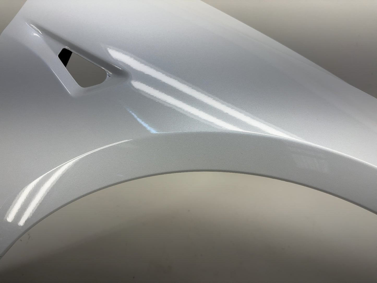 2018-2023 Tesla Model 3 Right Fender 1081400-E0-D