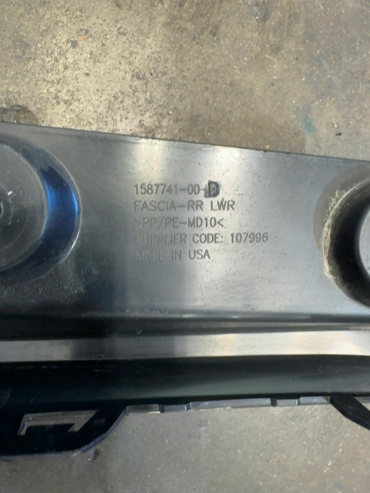 2025-2026 Tesla Model 3 Highland Rear Bumper Lower 1582581-00-D
