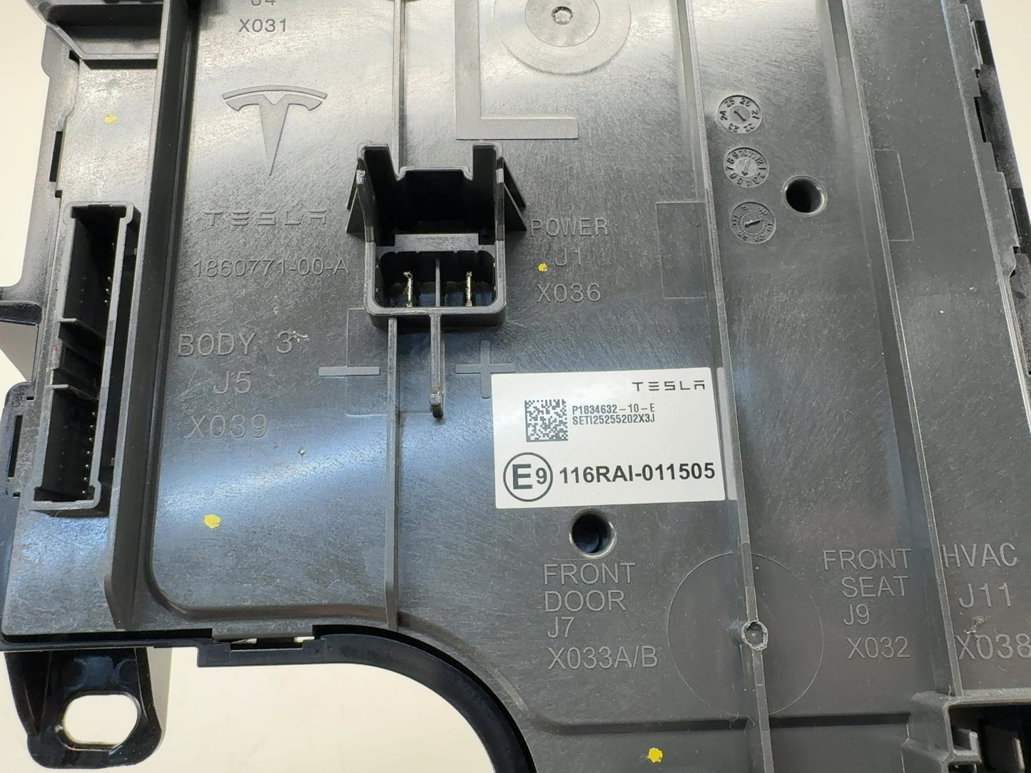2025-2026 Tesla Model 3 Highland Car Computer With Vc Left Controller 2001418-00-F