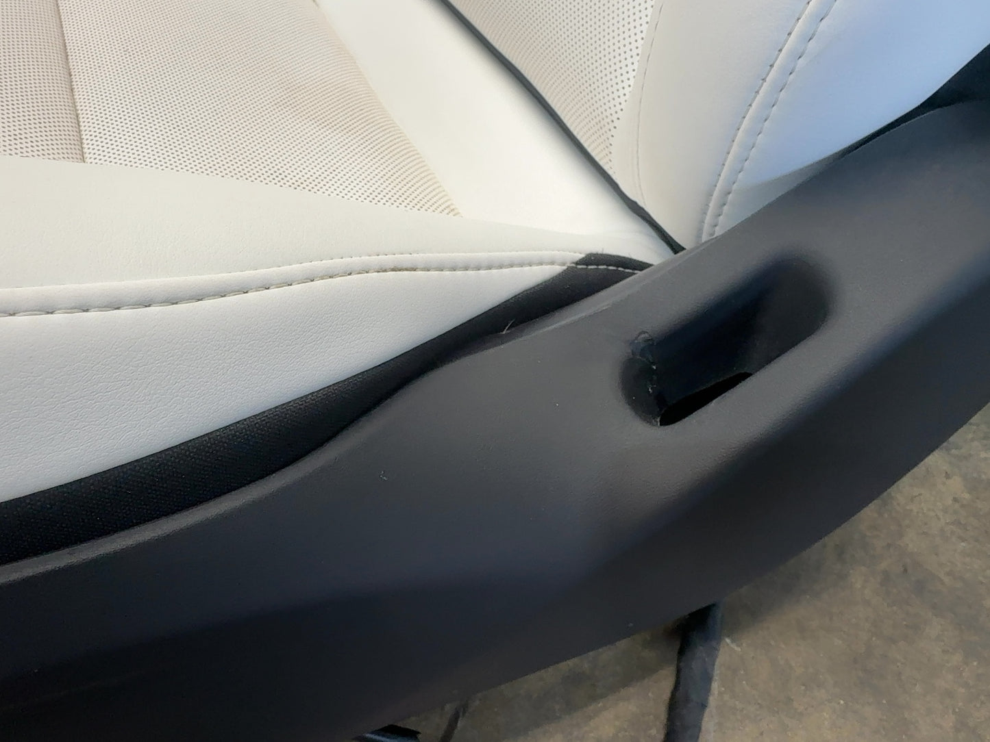 2026 Tesla Model 3 Highland Front Left Seat Assembly 7754322-02-C