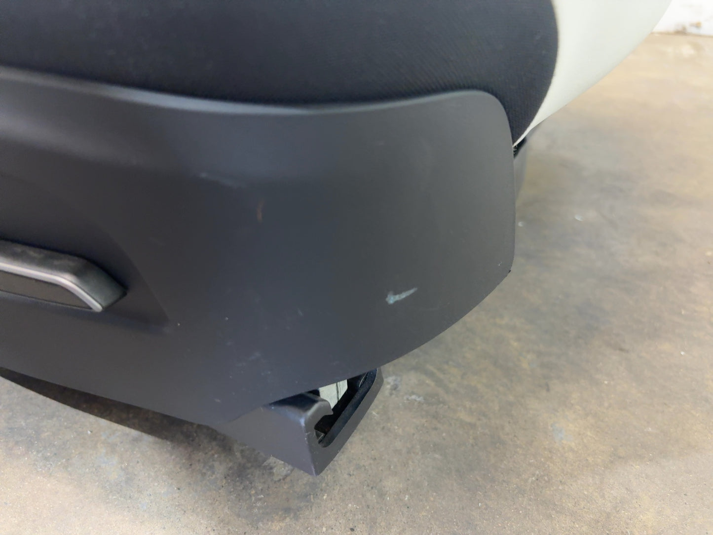 2023-2026 Tesla Model 3 Highland Front Right Seat Assembly 7754324-02-B
