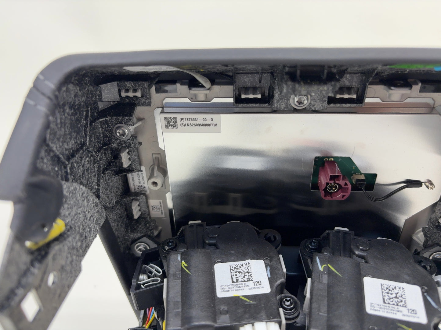 2024-2026 Tesla Model 3 Highland Rear Display 1875931-00-D