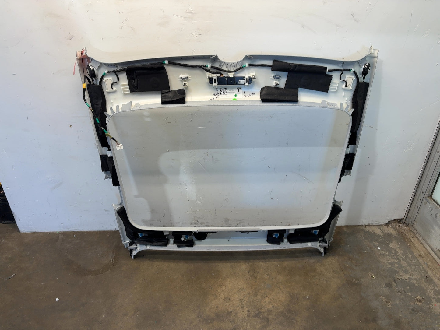 2025 Tesla Model 3 Highland Front Headliner 1742737-20-H