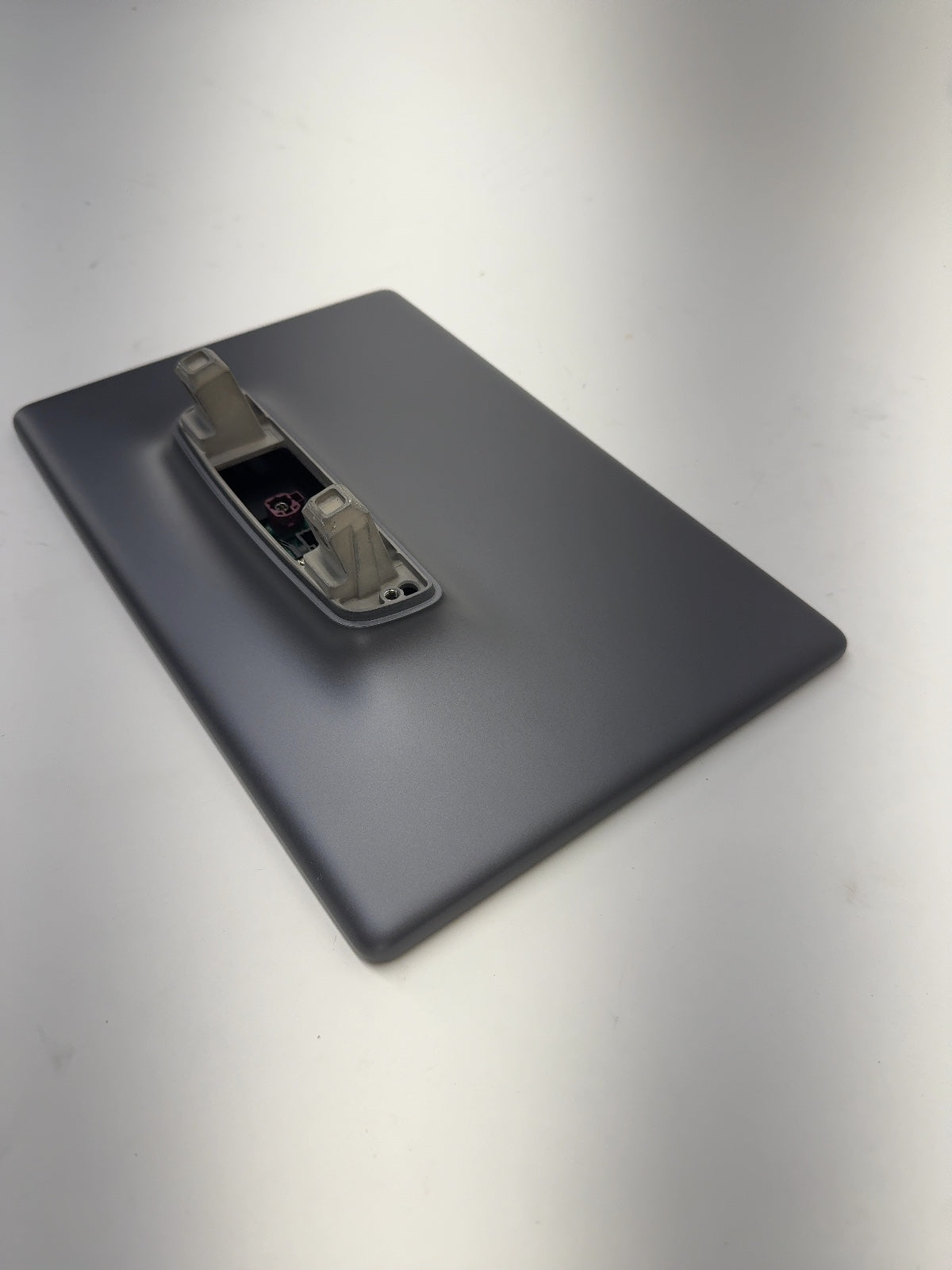 2024-2026 Tesla Model 3 Highland Center Display 1756566-00-D