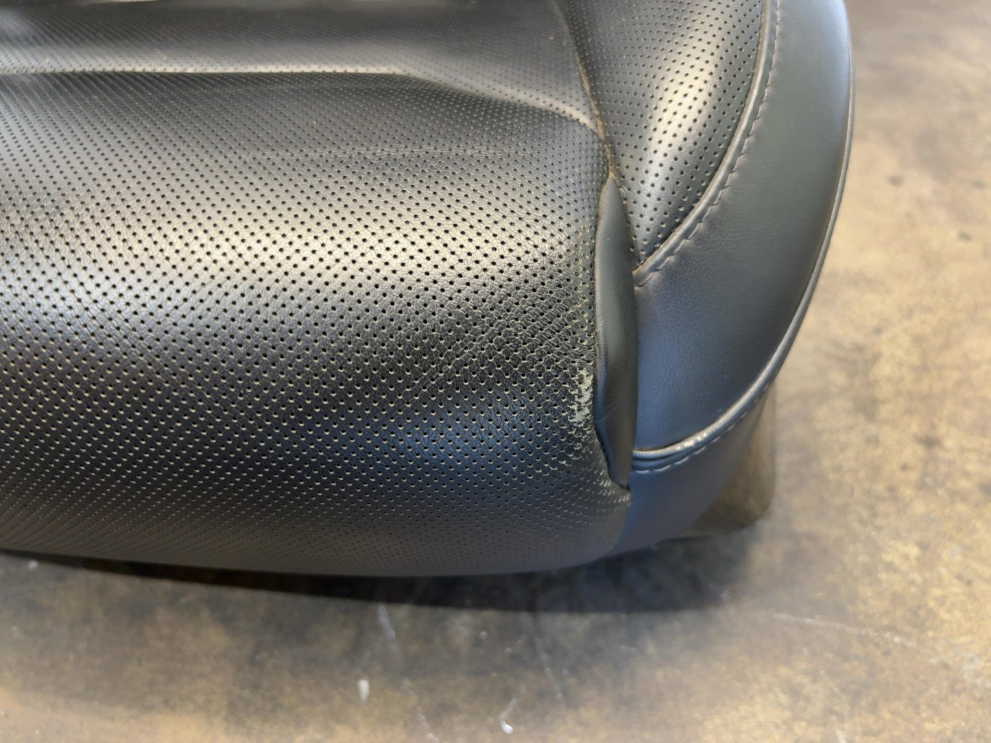 2018 Tesla Model X Front Left Seat Assembly 9876527-05-A