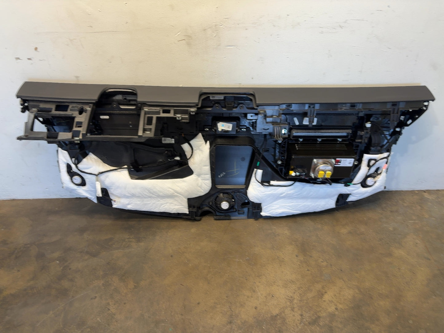 2025 Tesla Model 3 Highland Dash Panel With Airbag 2210395-16-A