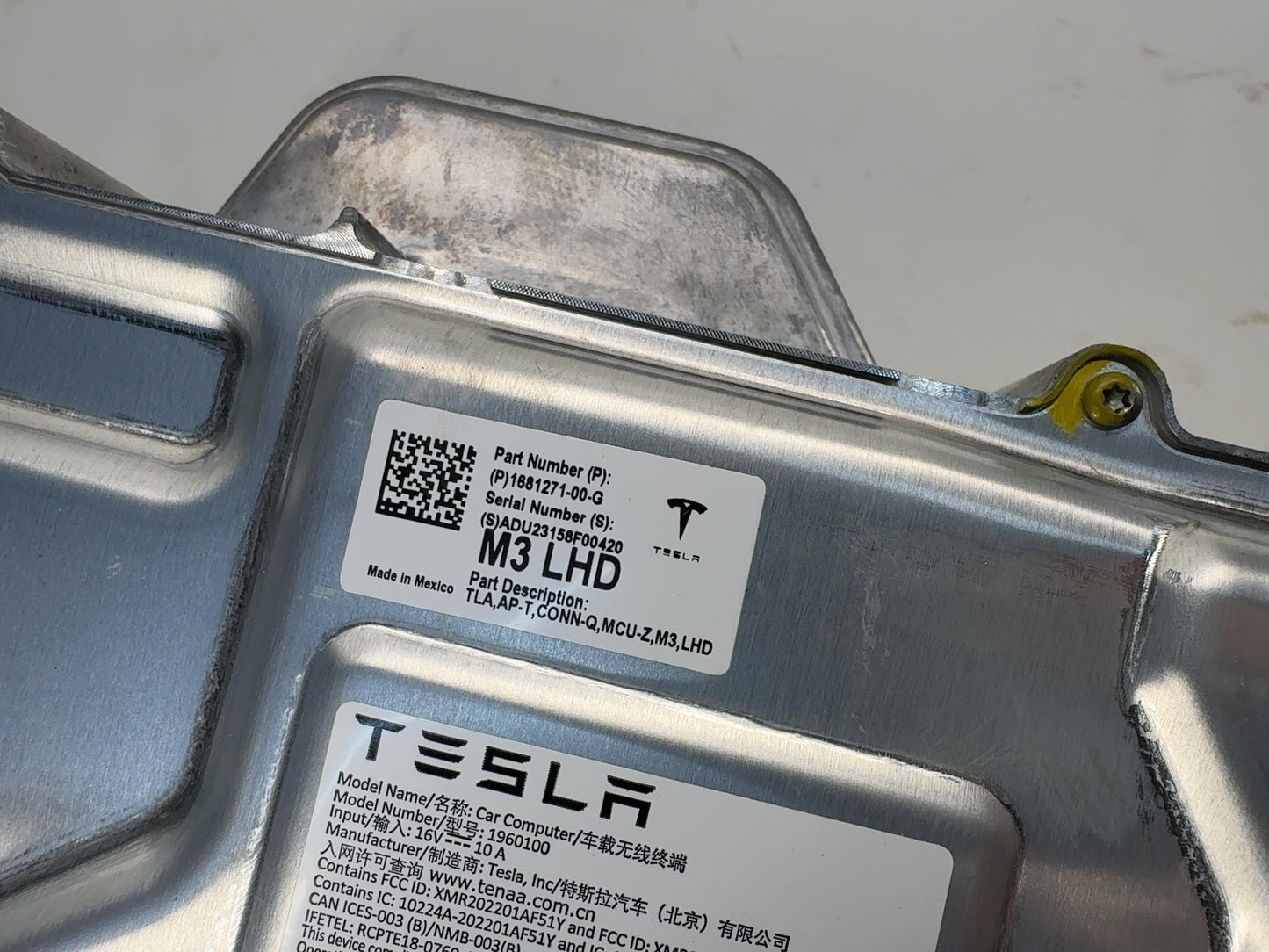 2022-2023 Tesla Model 3 Car Computer With Security Module 1681271-00-G