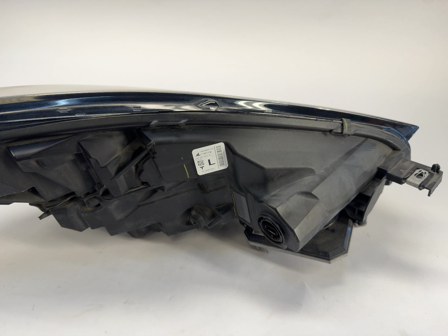 2018 Tesla Model 3 Left Headlamp 1077371-00-I