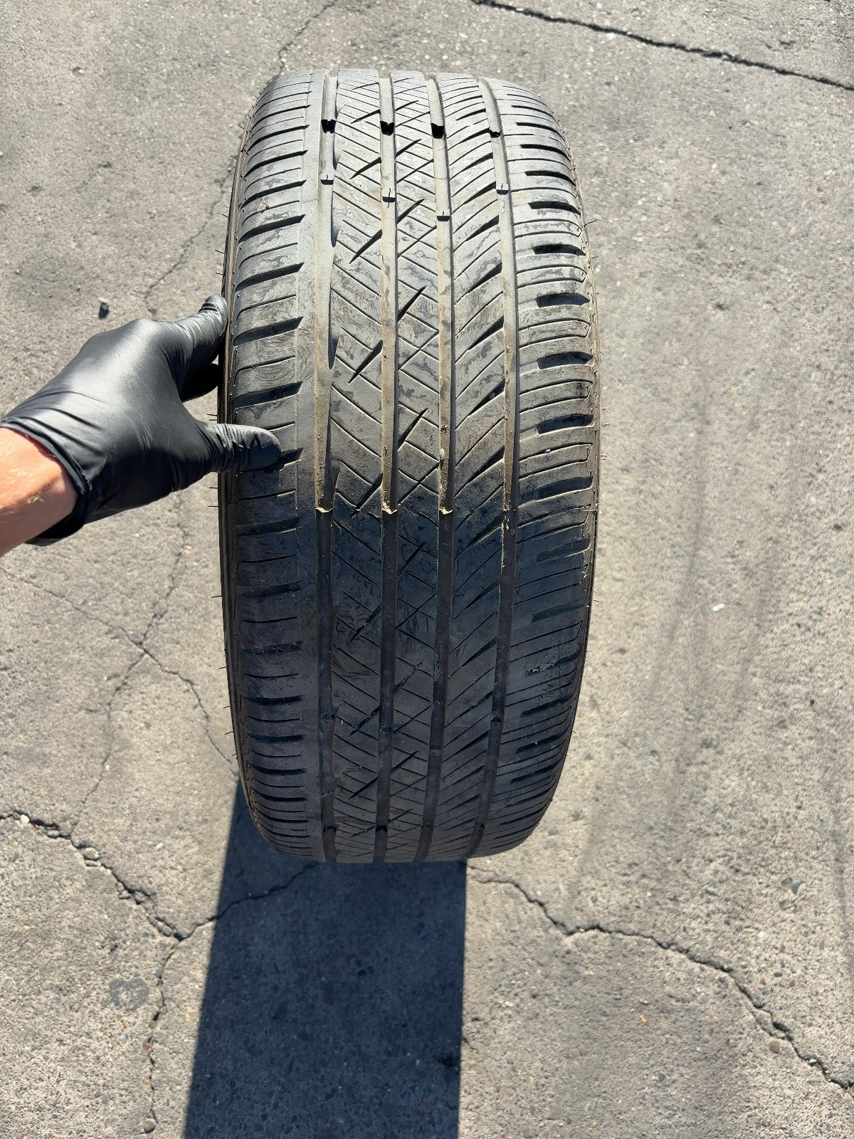 2017-2023 Tesla Model 3 Laufenn - S Fit A/s 235/40r19 Wheel 1234264-00-A