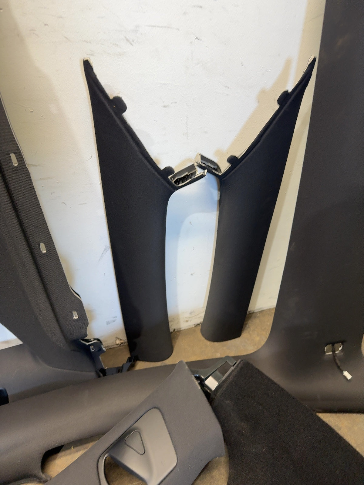 2026 Tesla Model Y Juniper Black Headliner Set 2225003-51-J