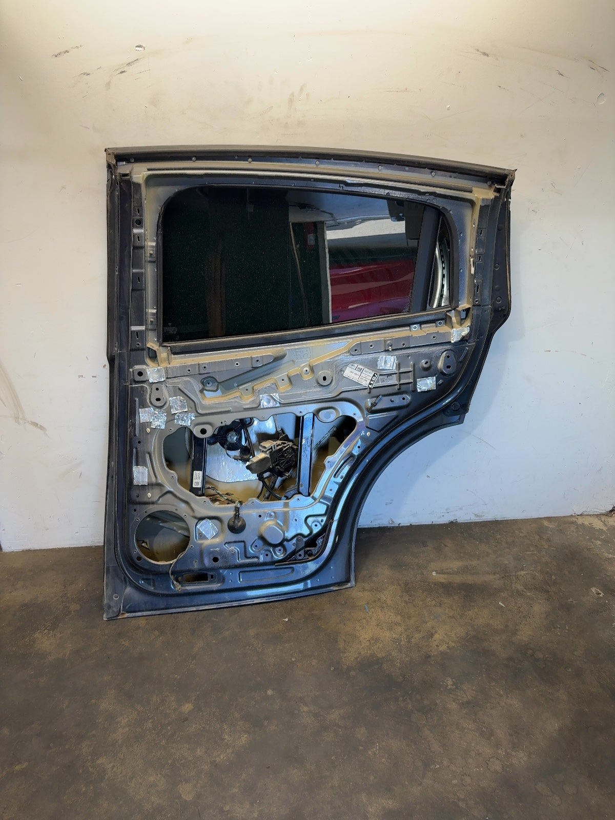 2018-2020 Tesla Model X Falcon Door Lower Right 1028791-E0-K
