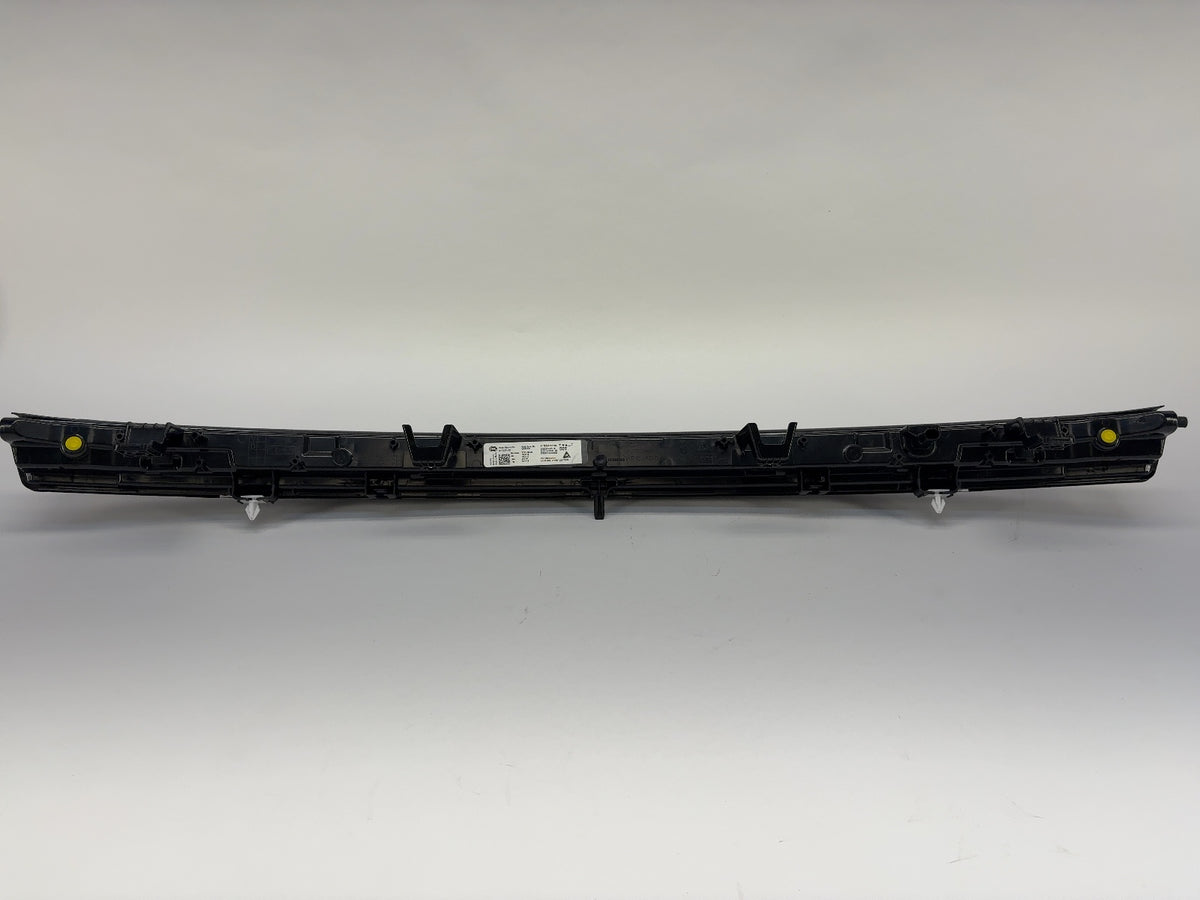 2026 Tesla Model Y Juniper Lamp Front Lightbar 2038294-00-E
