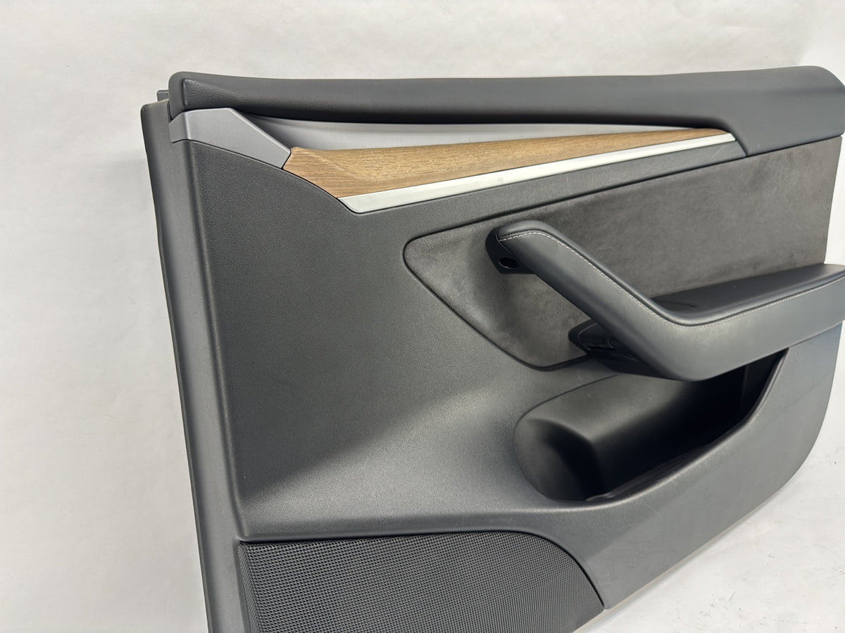 2023 Tesla Model 3 Front Right Door Panel 1761296-01-C