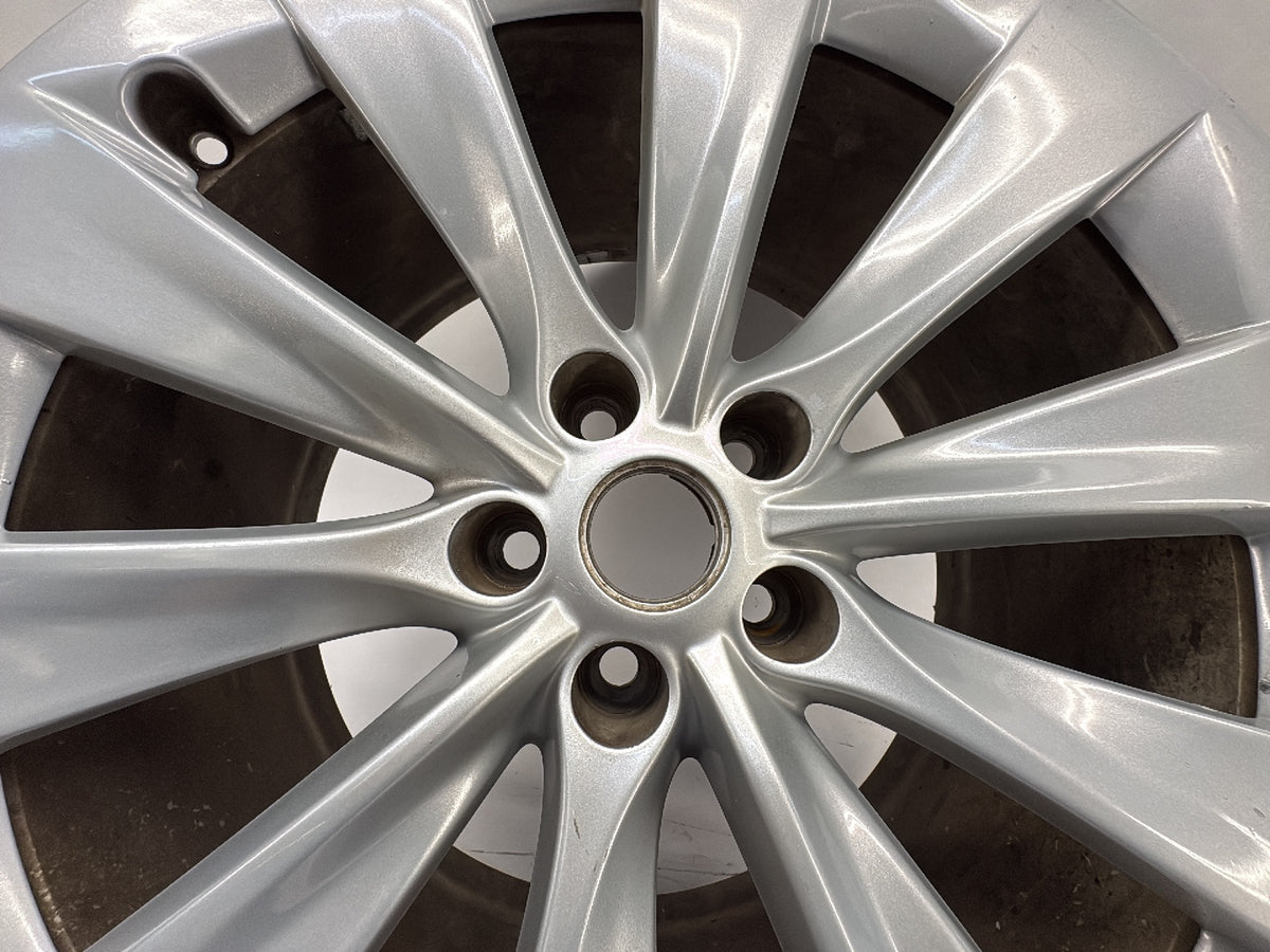 2020 Tesla Model X 20 Inch Rim Silver Slipstream 1027245-00-A