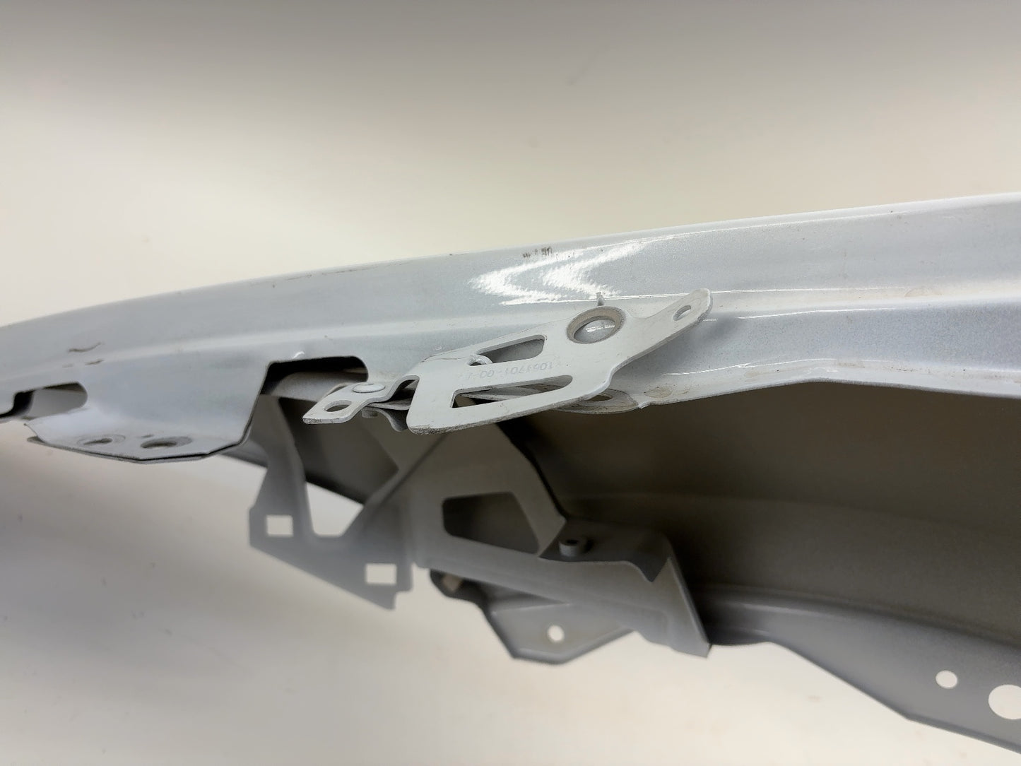 2018 Tesla Model X Right Fender 1069534-E0-N
