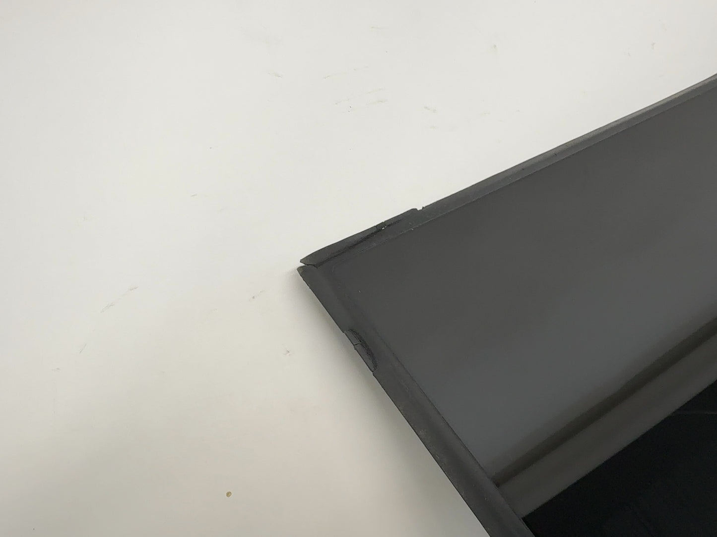 2019-2020 Tesla Model X Roof Glass Rear Door Right 1034903-00-N