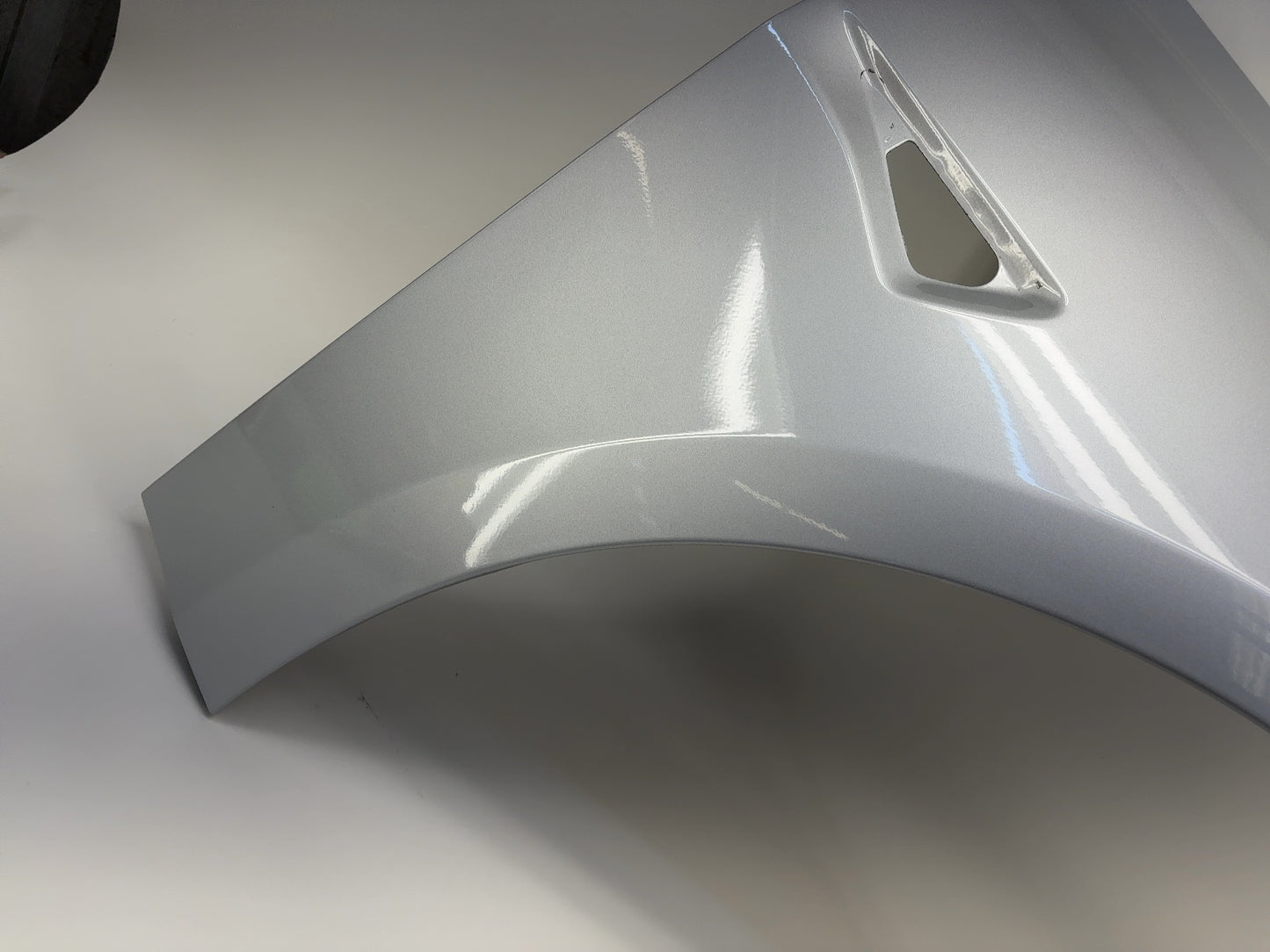 2018-2023 Tesla Model 3 Right Fender 1081400-E0-D