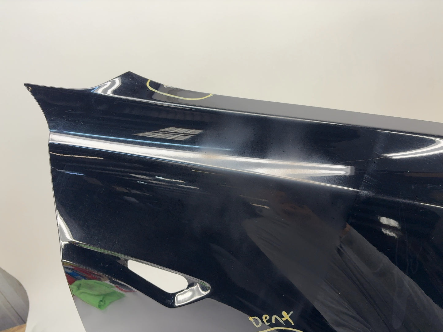 2018-2023 Tesla Model 3 Right Fender 1081400-E0-D